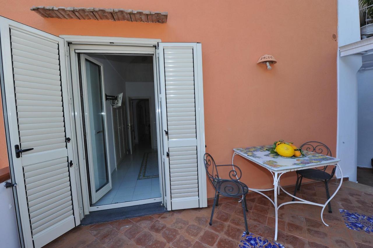 Ferienwohnung Casa Patty...Breath-Taking View! Positano Exterior foto