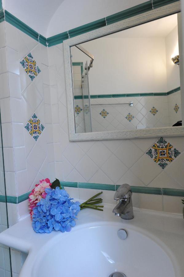 Ferienwohnung Casa Patty...Breath-Taking View! Positano Exterior foto